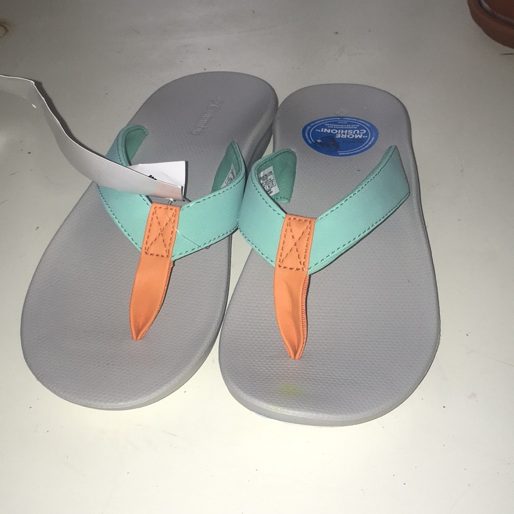 Columbia flip flops
